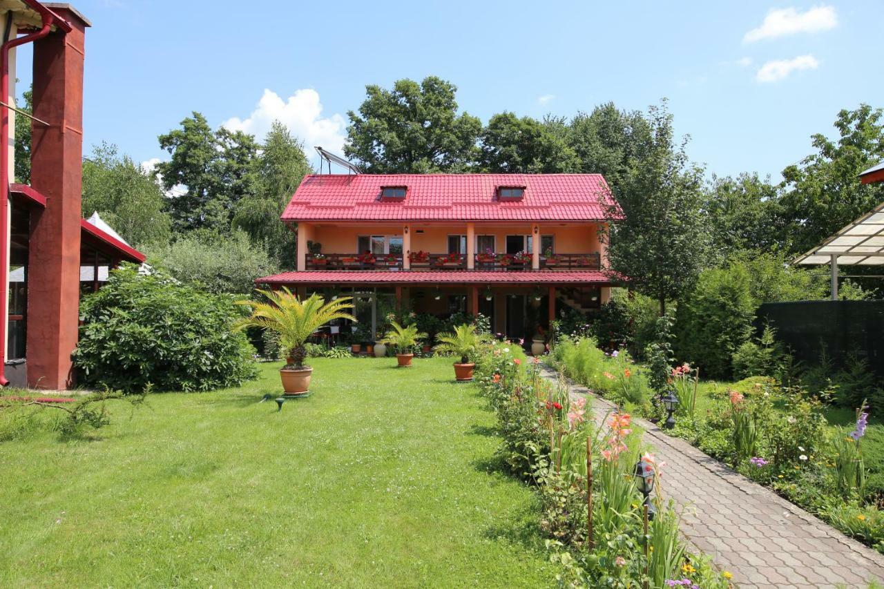 Pensiunea Criveanu Horezu Exterior photo